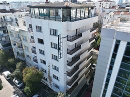 Üstün Otel Alsancak