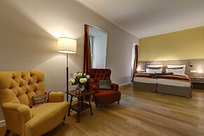 Schlosshotel Hugenpoet