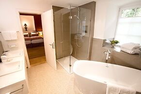 Schlosshotel Hugenpoet