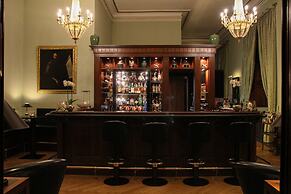 Schlosshotel Hugenpoet