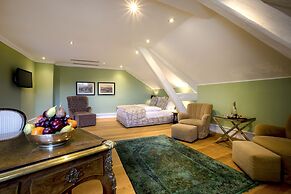 Schlosshotel Hugenpoet