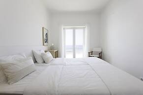 Blue Buddha Beach Rooms & Suites