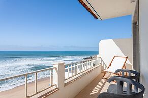 Blue Buddha Beach Rooms & Suites