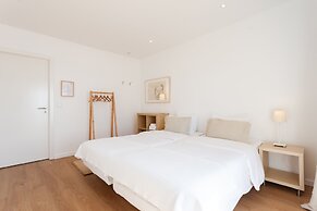 Blue Buddha Beach Rooms & Suites