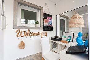 Blue Buddha Beach Rooms & Suites