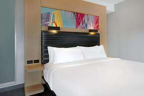Aloft Oklahoma City Downtown - Bricktown
