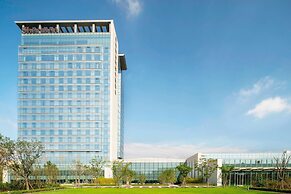 Sheraton Langfang Chaobai River Hotel