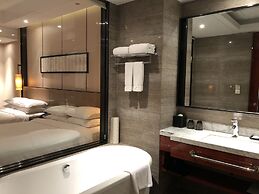 Sheraton Langfang Chaobai River Hotel