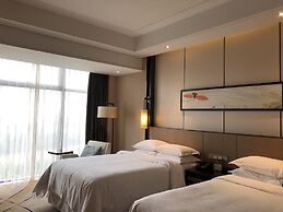 Sheraton Langfang Chaobai River Hotel