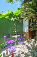 Pousada Pontal Gardens