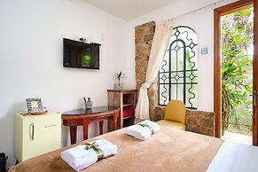 Pousada Pontal Gardens