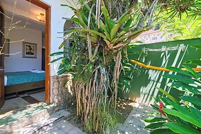 Pousada Pontal Gardens