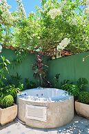 Pousada Pontal Gardens