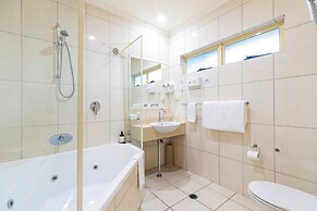 Red Bridge Motor Inn