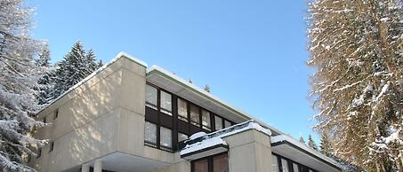 Residence Marilleva 900