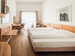 Golfhotel & Restaurant Lindenhof