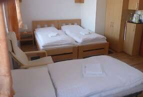 Hotel Garni Rambousek