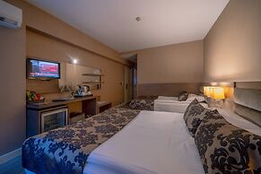 The New Hotel Zeybek