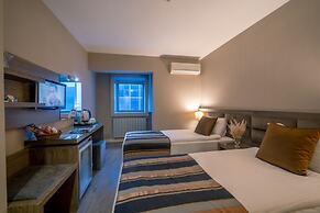 The New Hotel Zeybek