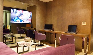 The New Hotel Zeybek