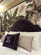 The New Hotel Zeybek