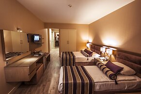 The New Hotel Zeybek