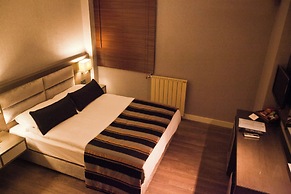 The New Hotel Zeybek