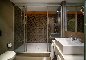 The New Hotel Zeybek