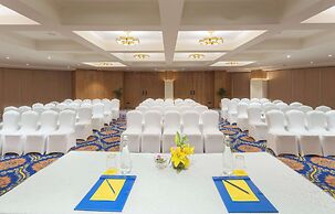 Golden Tulip Jaipur