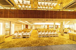 Golden Tulip Jaipur