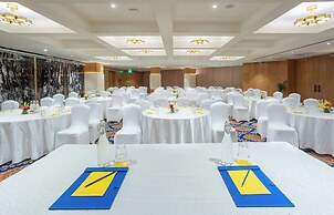 Golden Tulip Jaipur