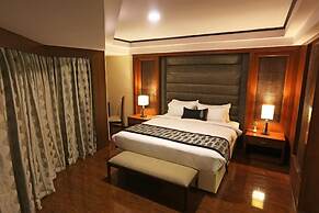 Golden Tulip Jaipur