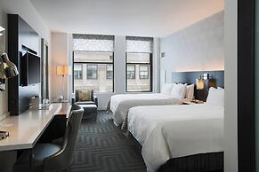 Renaissance Cincinnati Downtown Hotel