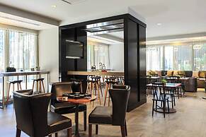 Renaissance Cincinnati Downtown Hotel