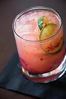 Renaissance Cincinnati Downtown Hotel