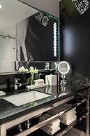 Renaissance Cincinnati Downtown Hotel