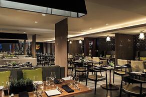 Renaissance Cincinnati Downtown Hotel