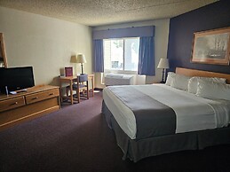 Fossil Creek Hotel And Suites