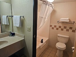Fossil Creek Hotel And Suites