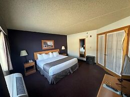 Fossil Creek Hotel And Suites