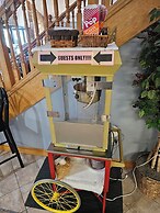 Fossil Creek Hotel And Suites