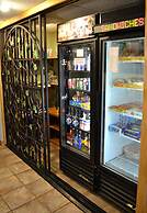 Fossil Creek Hotel And Suites