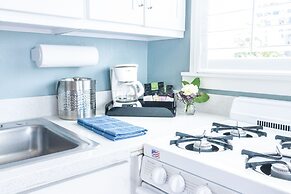 Ocean Echo Inn and Beach Cottages