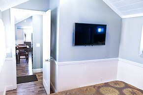 Ocean Echo Inn and Beach Cottages