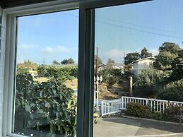 Ocean Echo Inn and Beach Cottages