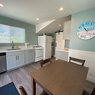 Ocean Echo Inn and Beach Cottages