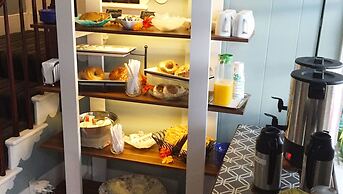 Ocean Echo Inn and Beach Cottages