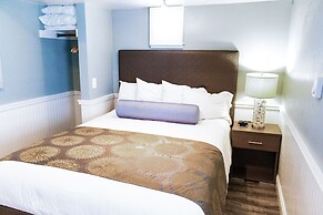 Ocean Echo Inn and Beach Cottages