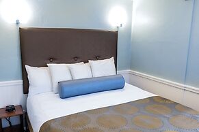 Ocean Echo Inn and Beach Cottages