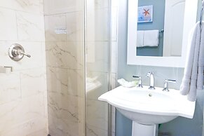 Ocean Echo Inn and Beach Cottages